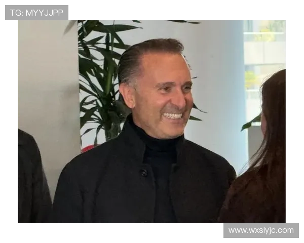 卡尔迪纳莱再访米兰内洛共午宴